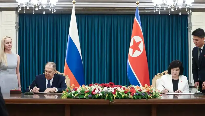 Rusya ve Kuzey Kore: Lavrov'un Önemli Temasları ve Fark Yaratan Gelişmeler