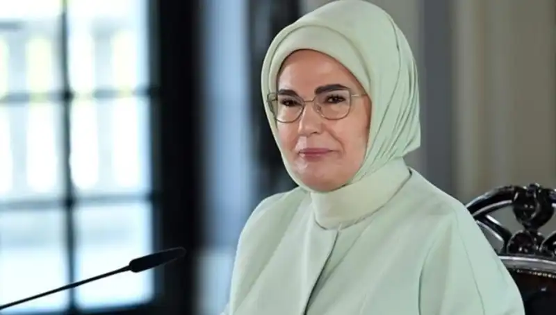 Emine Erdoğan Uluslararası Aile Forumu'nu Sosyal Medyada Duyurdu