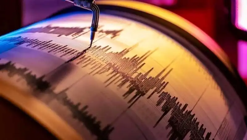 Kütahya’da 3,5 Büyüklüğünde Deprem: Halkta Panik ve Merak