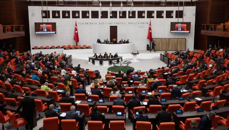 10. Yargı Paketi Meclis'ten Geçti: Değişiklikler Neler İçeriyor?