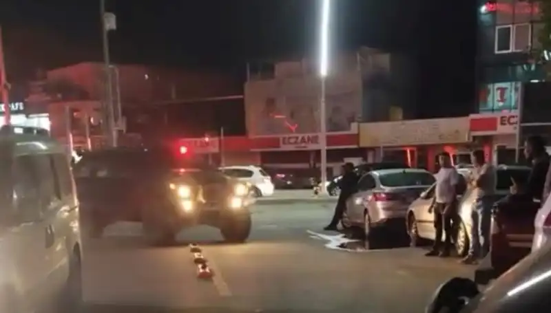 Aile Dramı: Kardeşini Öldüren Genç, Annesini Koruma İçin Mi Hareket Etti?