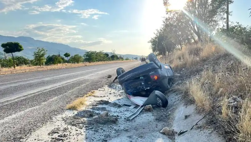 Adıyaman'da Otomobilin Takla Attığı Kaza, Şok Edici Görüntülerle Gündeme Geldi