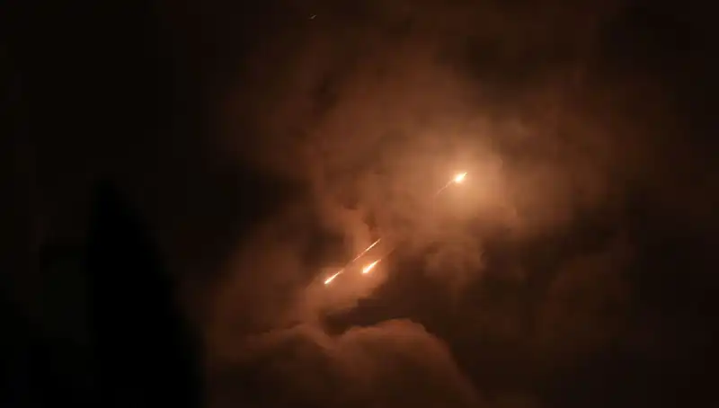 İran'ın Gece Saldırılarının Arkasındaki Gizemli Strateji