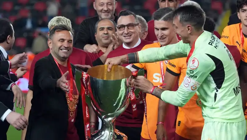 Okan Buruk, Galatasaray'daki Hedeflerini ve Beklentilerini Açıkladı!