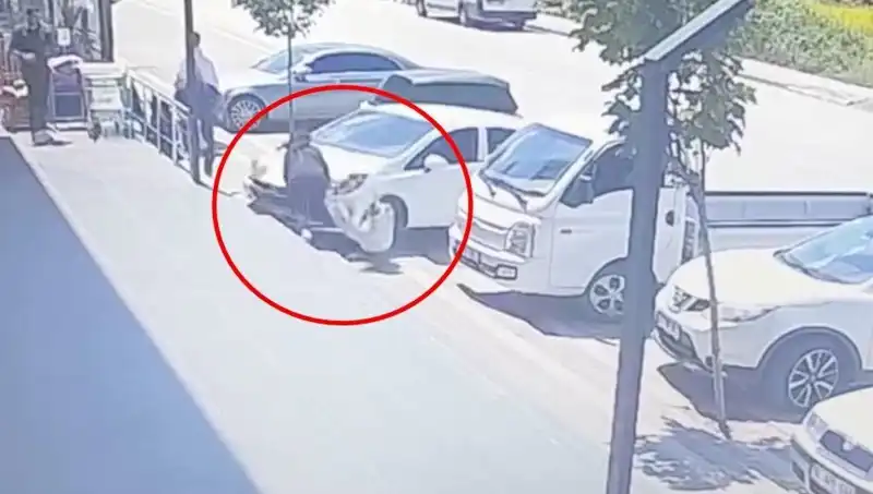 Yalova'da Genç Lise Öğrencisi Feci Kaza Sonucu Hayatını Kaybetti
