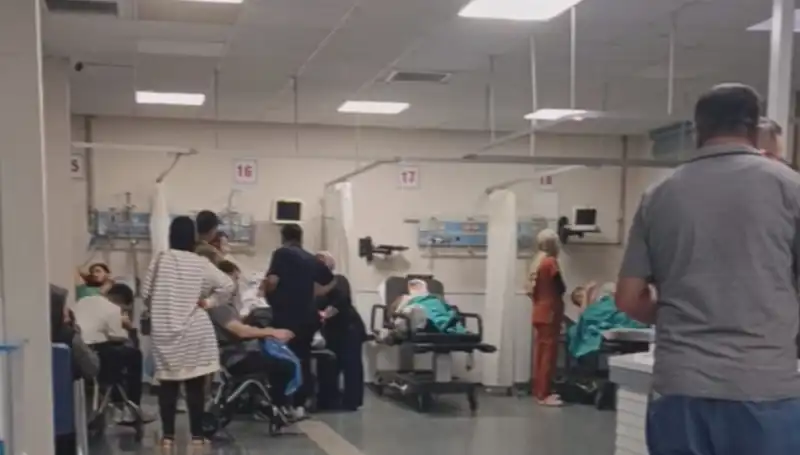 Asker Eğlencesinde Gelen Yemek Skandalı: 39 Kişi Hastaneye Kaldırıldı