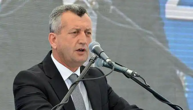 Eski Menemen Belediye Başkanı Tahir Şahin Hayatını Kaybetti: Vefatının Ardındaki Gölge