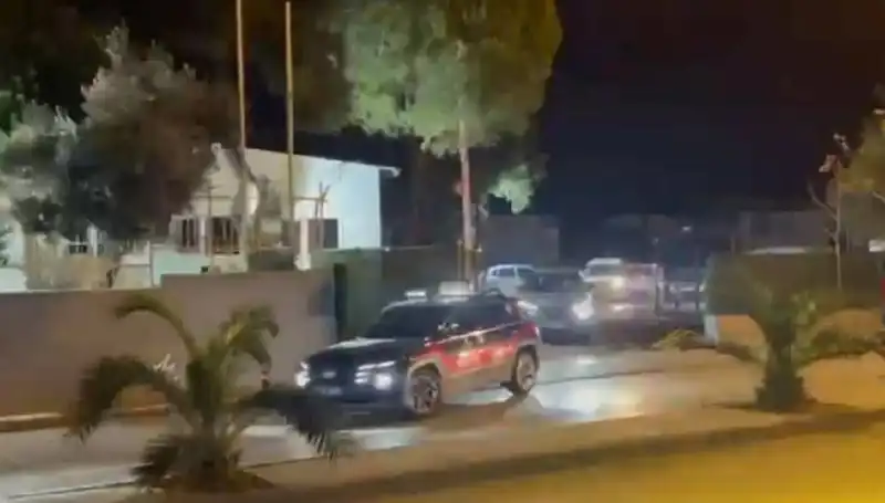 İzmir'de Çarpıcı Operasyon: 24 Saatte 141 Hükümlü Ele Geçirildi!