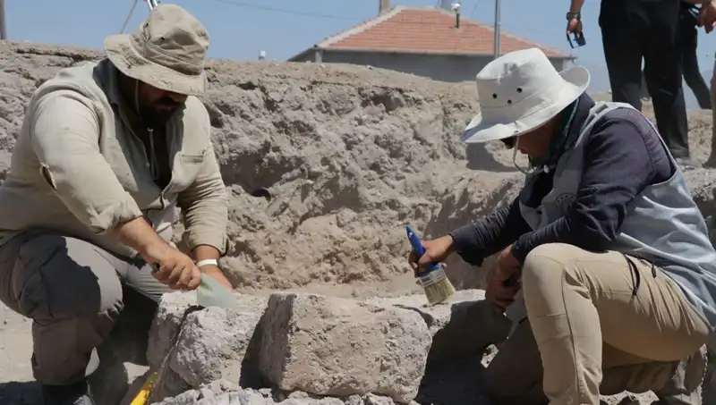İç Anadolu’da Tarih Fısıldayan Mozaikler Yeniden Gün Yüzüne Çıkıyor