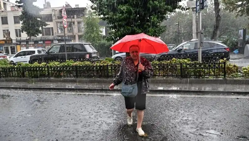 Yılların En Şiddetli Yağışı: 7 ile Kırmızı Kodlu Sarı Alarm